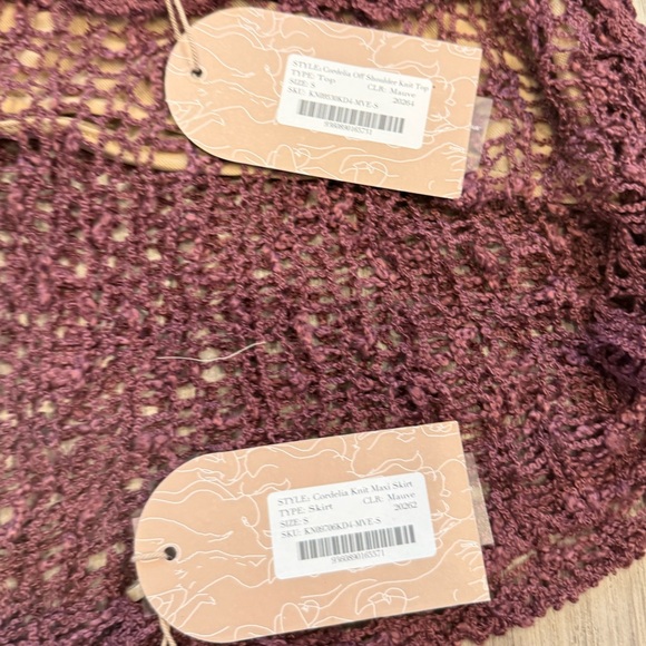 Meshki Mauve Knit Skirt Set - Picture 3 of 4